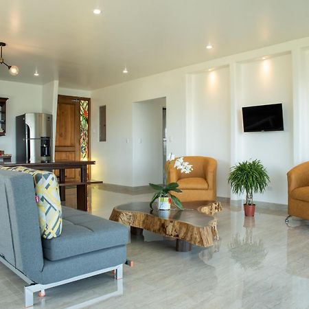 Lake Arenal Condos Naranjos Agrios Kültér fotó